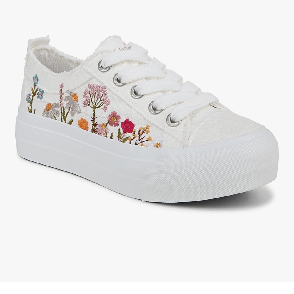 Floral Embroidered White Sneakers NIB